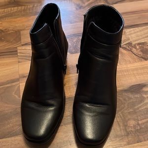 Sagharbor black ankle boots. Gently worn. Size 9